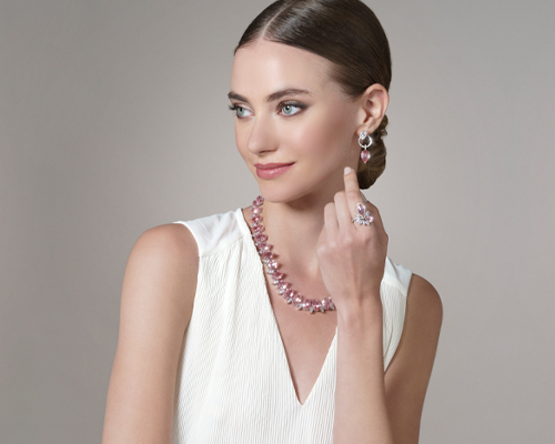 Новогодняя коллекция <br /> в Swarovski!