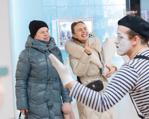 Праздник весны <br /> в ЦУМе!